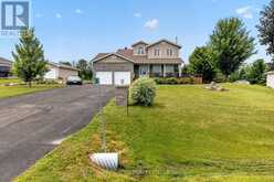 9 HERON DRIVE | Pembroke Ontario | Slide Image Two