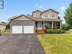 9 HERON DRIVE Pembroke Ontario, K8A 8N8