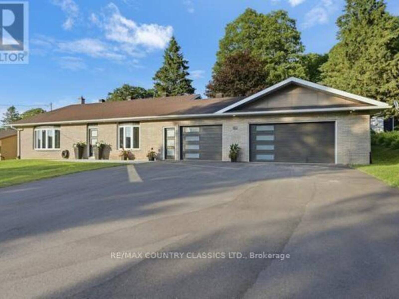 158 BRIDGE STREET W, Bancroft, Ontario K0L 1C0