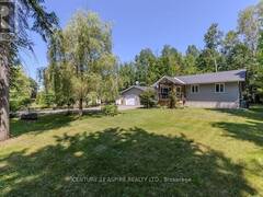 1576 GARDEN OF EDEN ROAD Renfrew Ontario, K7V 3Z8