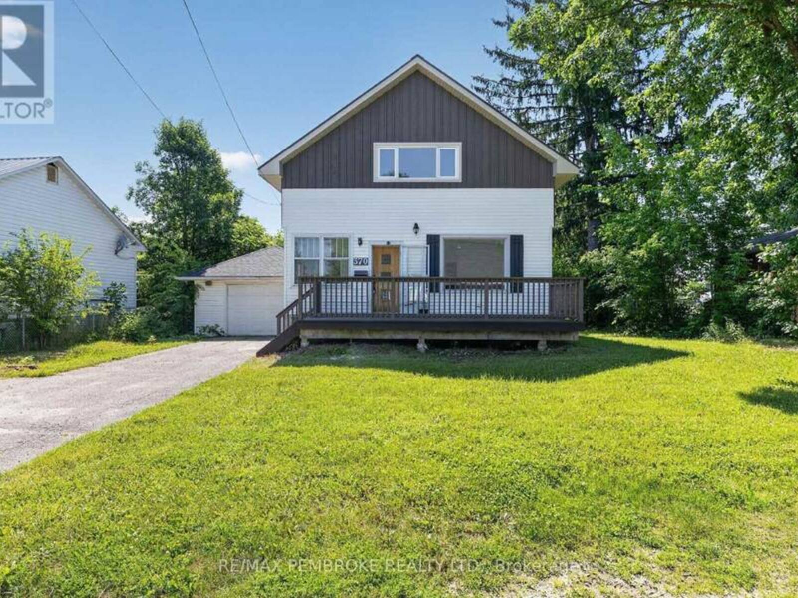 370 CARMODY STREET, Pembroke, Ontario K8A 4G2
