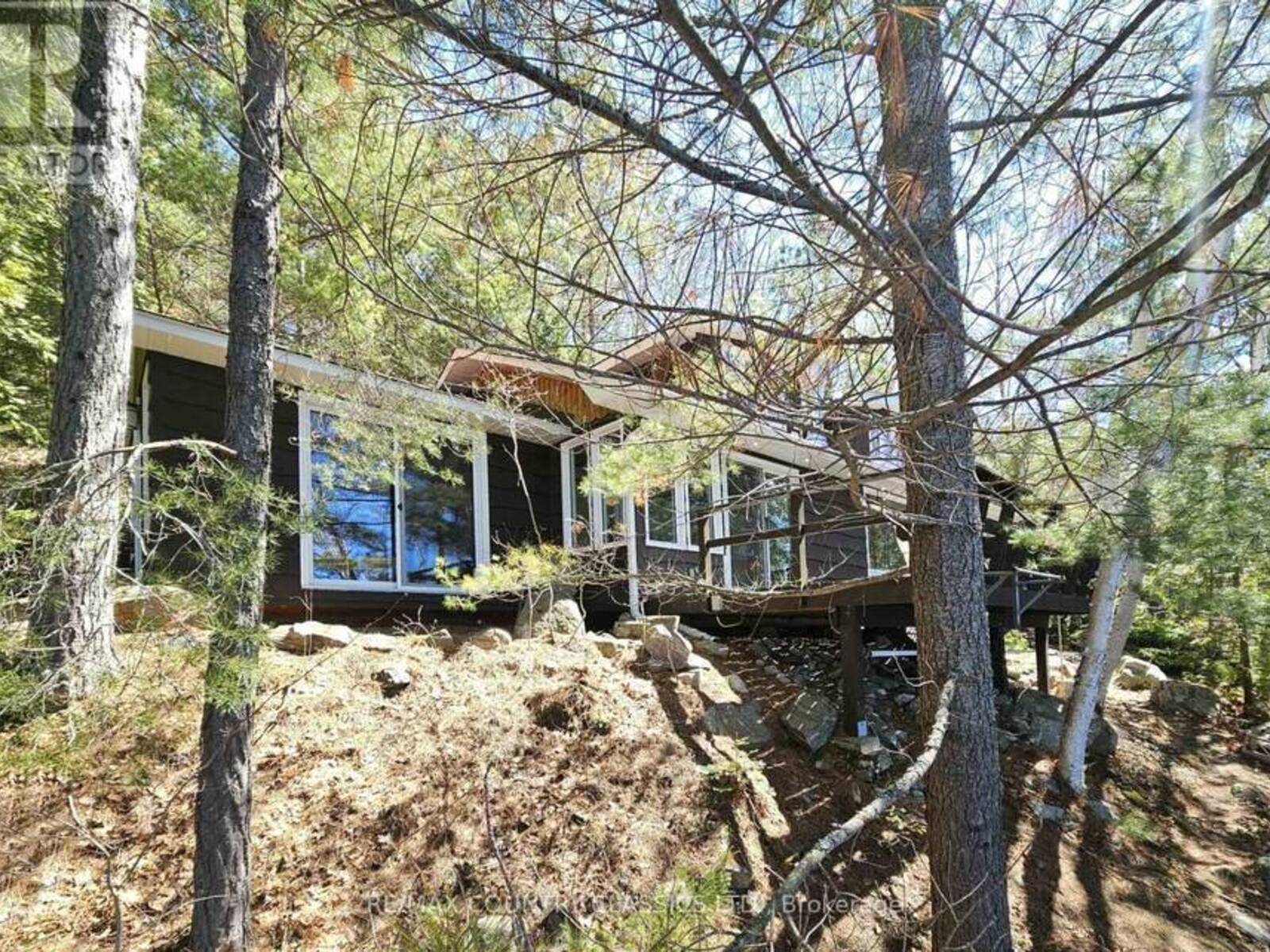 2378 PAPINEAU LAKE ROAD, Maple Leaf, Ontario K0L 2R0