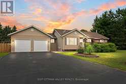 62 MEADOWVIEW DRIVE | Whitewater Region Ontario | Slide Image One