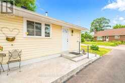 23 NEWTON CRESCENT | Deep River Ontario | Slide Image Two