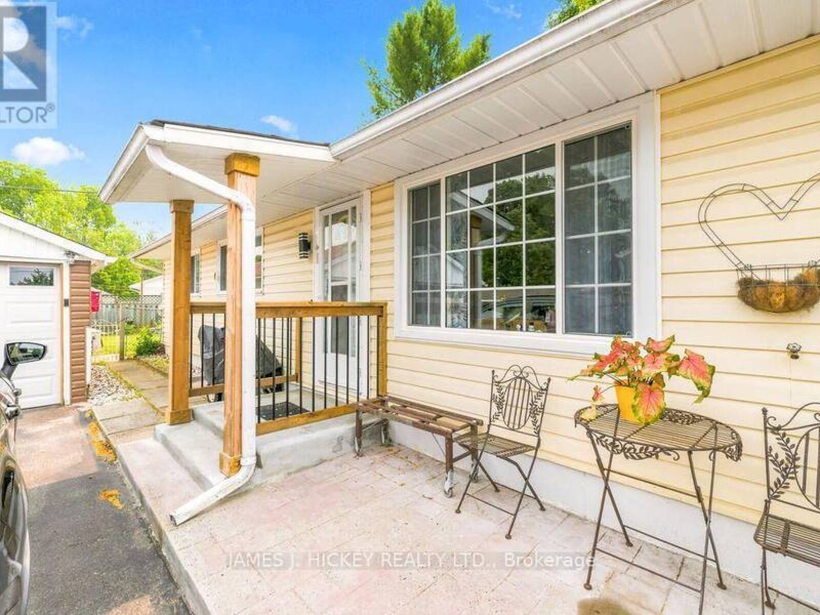23 NEWTON CRESCENT, Deep River, Ontario K0J 1P0