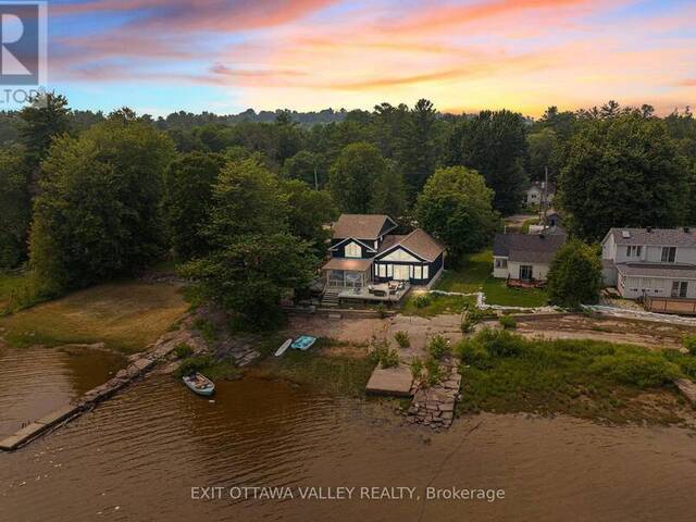 502B MACGREGOR BAY TRAIL Petawawa Ontario, K8A 8K9 - 4 Bedrooms Waterfront Home For sale