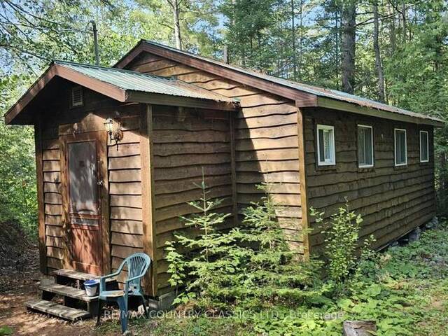 474A SPECTACLE LAKE ROAD Madawaska Valley Ontario, K0J 1B0 - 3 Bedrooms Waterfront Home For sale