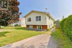 689 FOURTH STREET | Renfrew Ontario | Slide Image Two