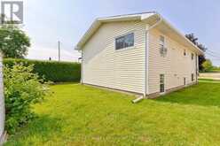 689 FOURTH STREET | Renfrew Ontario | Slide Image Nine