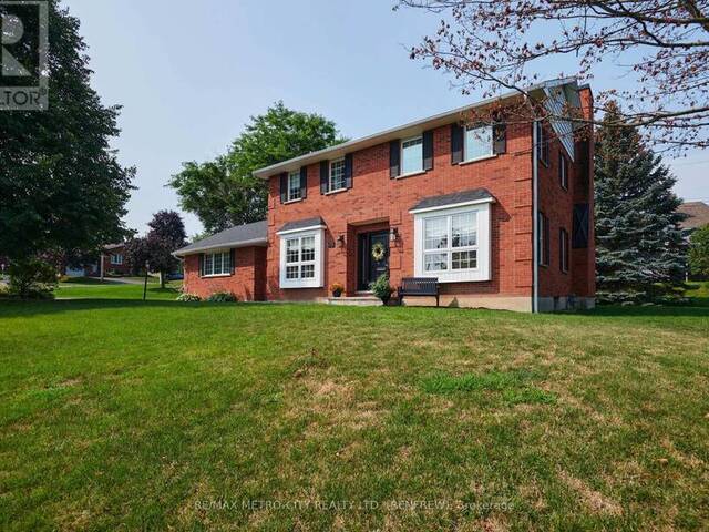 98 ERINDALE AVENUE Renfrew Ontario, K7V 4H7 - Property For Sale