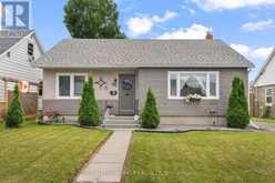 500 DOMINION STREET | Renfrew Ontario | Slide Image One