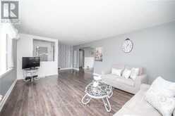 500 DOMINION STREET | Renfrew Ontario | Slide Image Three
