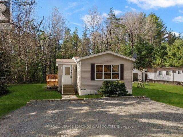 5 HUNTERS RUN LANE Laurentian Hills Ontario, K0J 1J0 - 2 Bedrooms Home For Sale
