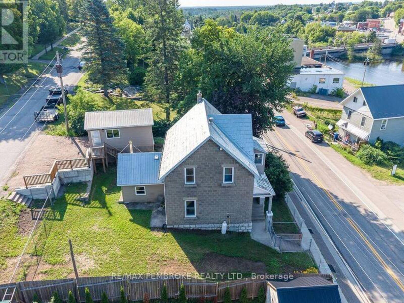 131 BONNECHERE STREET W, Eganville, Ontario K0J 1T0