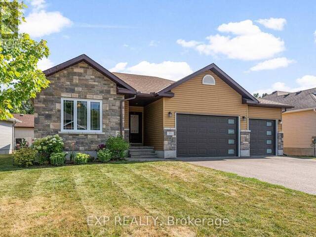 511 COLERAINE DRIVE Renfrew Ontario, K7V 1X3 - 3 Bedrooms Home For Sale