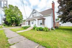 734 FRONT STREET | Pembroke Ontario | Slide Image Three