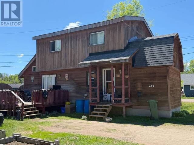 249 WILFRED STREET Pembroke Ontario, K8A 5K8 - 3 Bedrooms Home For Sale