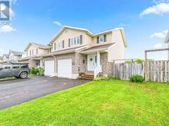3003 SANDSTONE CRESCENT Petawawa Ontario, K8H 0B2