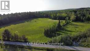 28 ISLAND VIEW DRIVE | North Algona Wilberforce Ontario | Slide Image Three