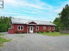 58 DRAGONFLY ROAD Renfrew Ontario, K7V 3Z5