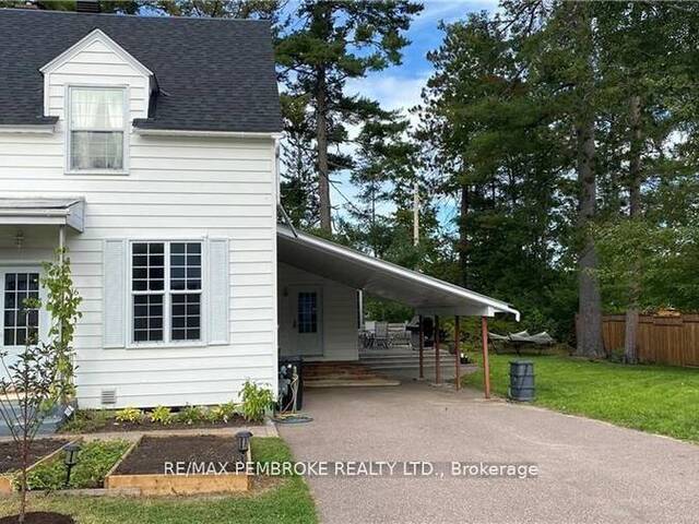 16 WOLFE AVENUE Deep River Ontario, K0J 1P0 - 4 Bedrooms Home For Sale