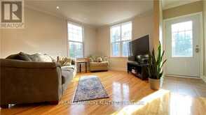 16 WOLFE AVENUE | Deep River Ontario | Slide Image Fourteen