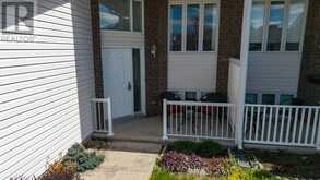 439 MAYHEW STREET | Renfrew Ontario | Slide Image Three