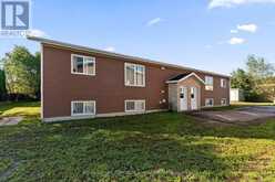 5 RENFREW STREET | Petawawa Ontario | Slide Image Fourteen