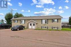 5 RENFREW STREET | Petawawa Ontario | Slide Image Two