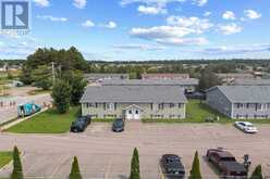 5 RENFREW STREET | Petawawa Ontario | Slide Image Three