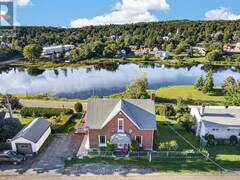 293 QUEEN STREET Eganville Ontario, K0J 1T0