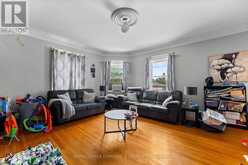 403 MACKAY STREET | Pembroke Ontario | Slide Image Seven