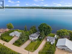 907 CEDAR LANE Pembroke Ontario, K8A 2G6