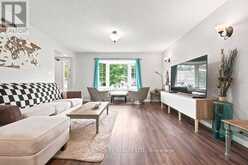 4 BANTING DRIVE | Deep River Ontario | Slide Image Thirteen