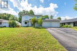4 BANTING DRIVE | Deep River Ontario | Slide Image One