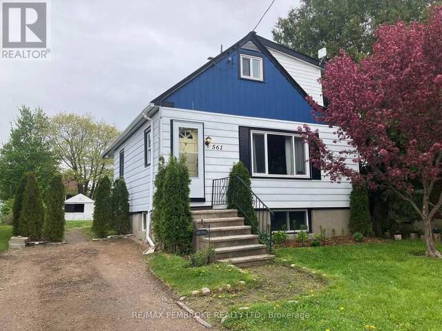 561 HAMILTON STREET W Pembroke Ontario, K8A 6N9 - 3 Bedrooms Home For Sale