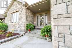 10 NOBLE CRESCENT | Petawawa Ontario | Slide Image Two