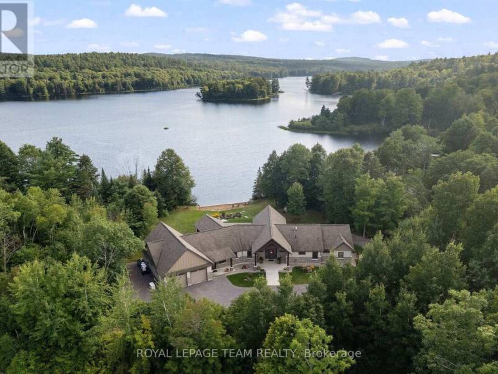 36 CUB SCOUT CRESCENT, Greater Madawaska, Ontario K0J 1H0