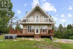 135 BEHM LINE | Cobden Ontario | Slide Image One