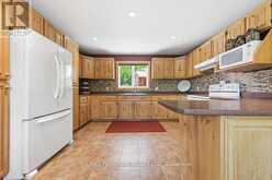208 RED FOX TRAIL | Head, Clara and Maria Ontario | Slide Image Eleven
