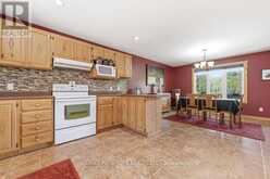 208 RED FOX TRAIL | Head, Clara and Maria Ontario | Slide Image Thirteen