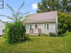 403 ALFRED STREET Pembroke Ontario, K8A 3B3