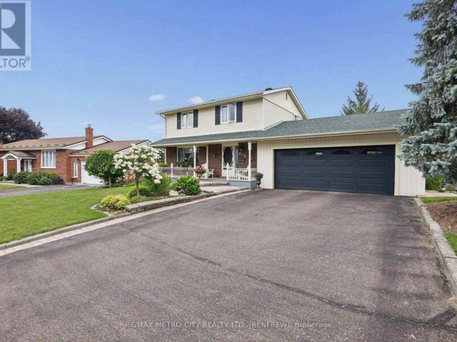 876 HILLSVIEW STREET, Renfrew, Ontario K7V 4H8