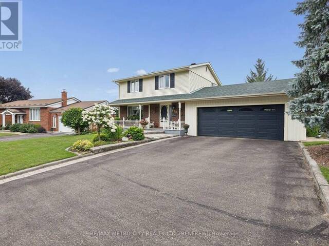 876 HILLSVIEW STREET Renfrew Ontario, K7V 4H8 - 4 Bedrooms Home For Sale