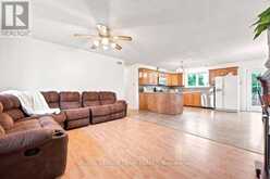 13 SPRINGFIELD DRIVE | Cobden Ontario | Slide Image Fifteen