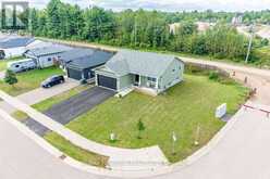 20 TERRANCE DRIVE | Petawawa Ontario | Slide Image Thirty-one
