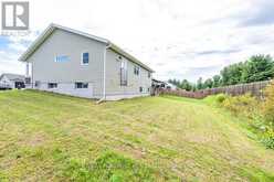 20 TERRANCE DRIVE | Petawawa Ontario | Slide Image Thirty-eight