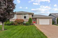 626 MOSS DRIVE | Pembroke Ontario | Slide Image Two