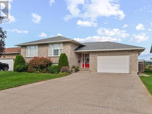 626 MOSS DRIVE Pembroke Ontario, K8A 8R7 - 4 Bedrooms Home For Sale