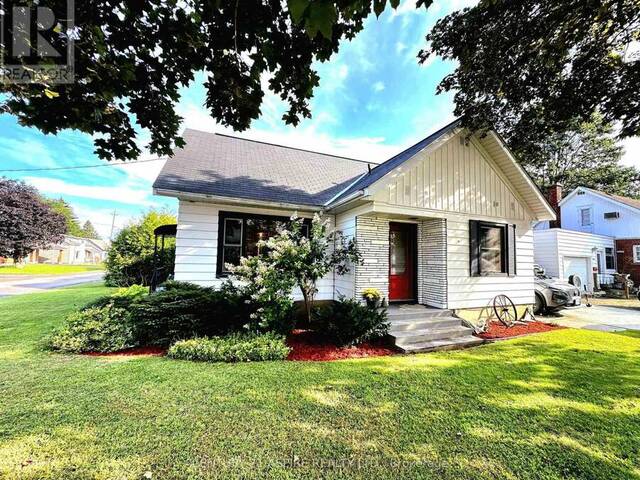 621 BRUHAM AVENUE Pembroke Ontario, K8A 4Z6 - 3 Bedrooms Home For Sale